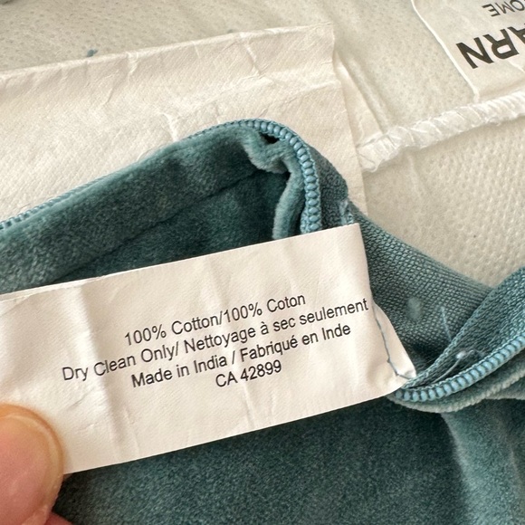 Urban Barn Decorative Pillow Cover and Insert in Teal Blue - Picture 4 of 4